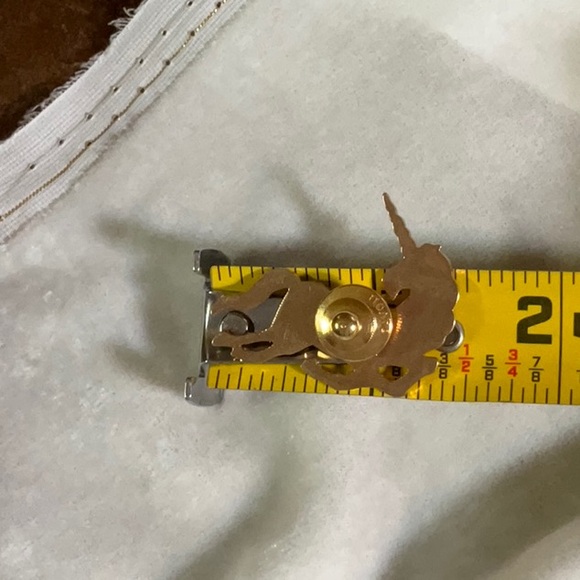 Avon Unicorn Stick Pin 1989 and Tack Pin 1981  Gold Tone Metal Brooches - Picture 10 of 10